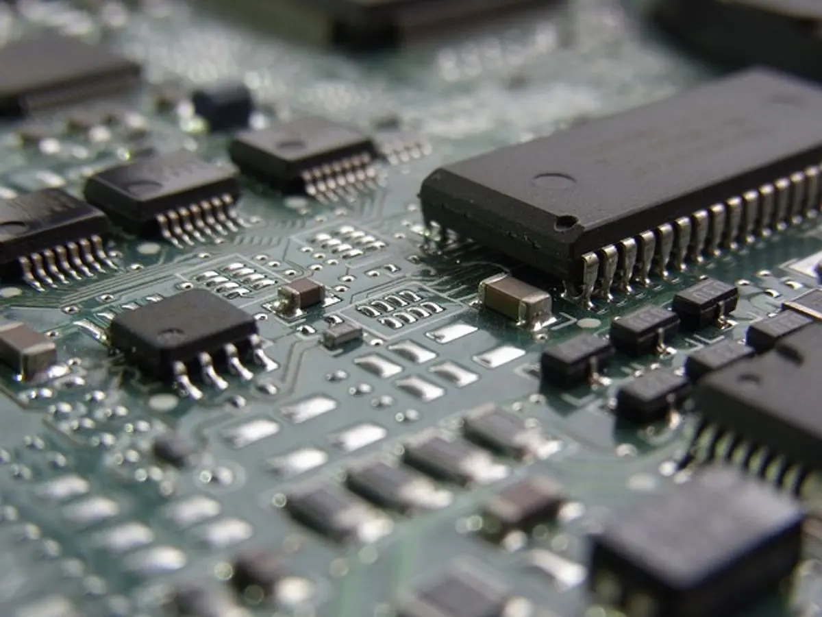 hardware-technology-concept