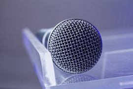 microphone-meeting-concept