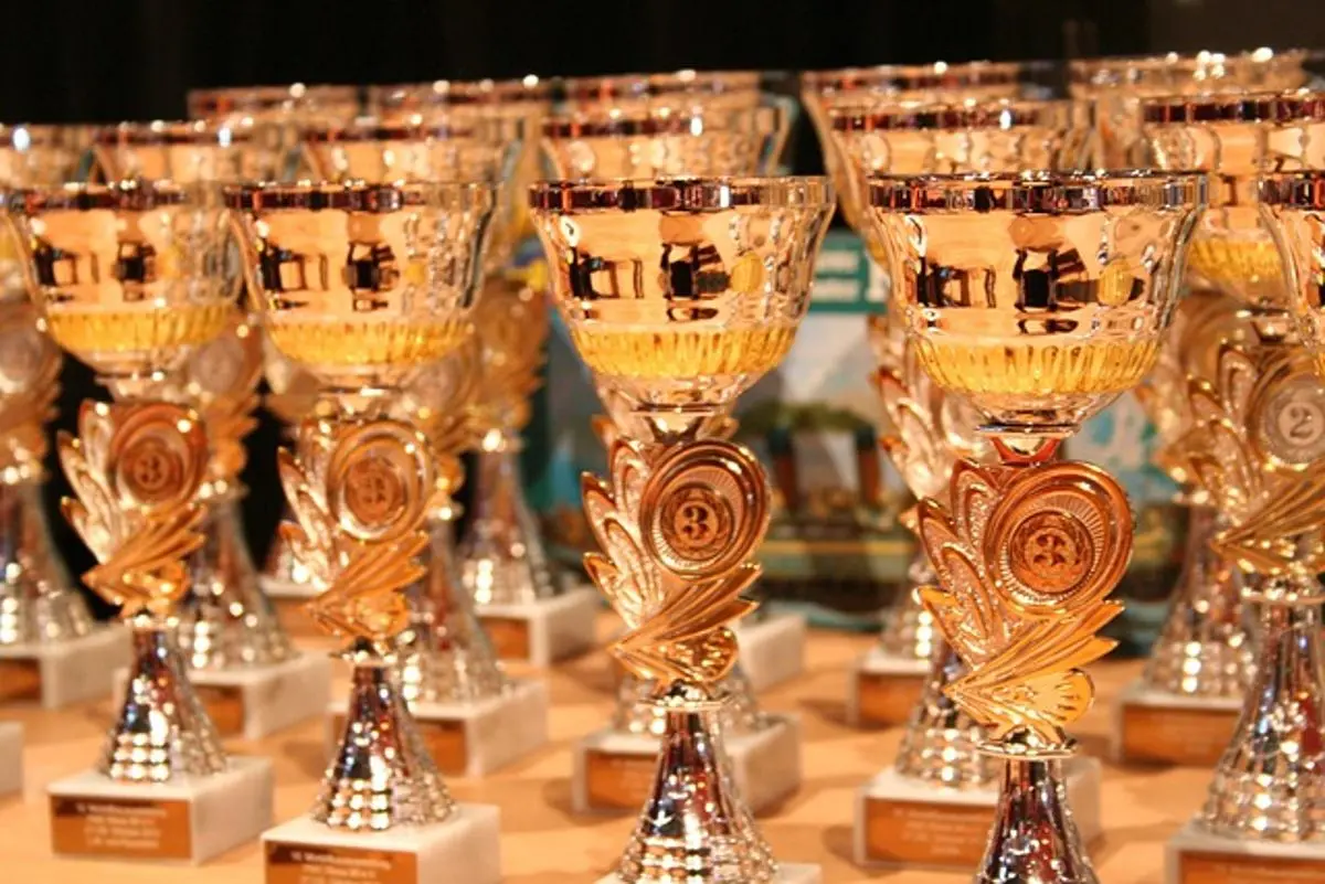 awards-trophies