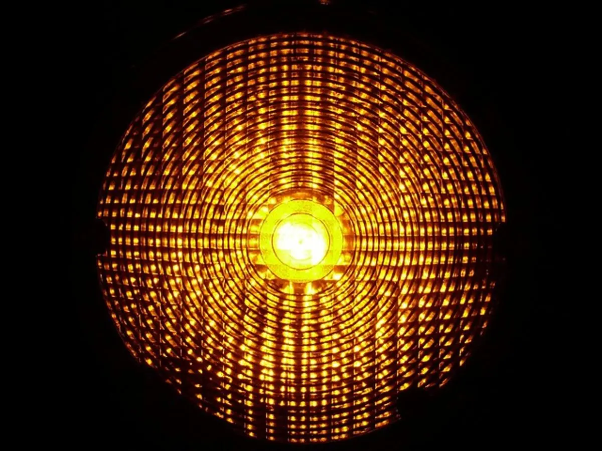 yellow-light-warning
