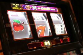Slot machine 