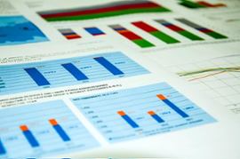 financial-report-graphs