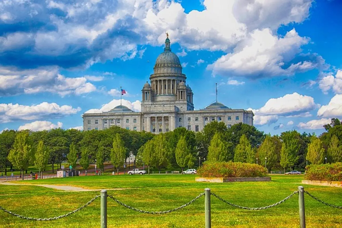 rhode-island-statehouse