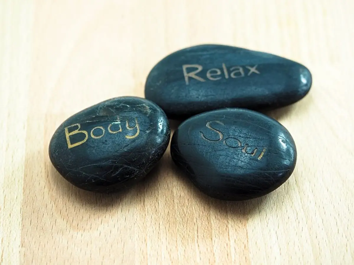 body-soul-relax-stones