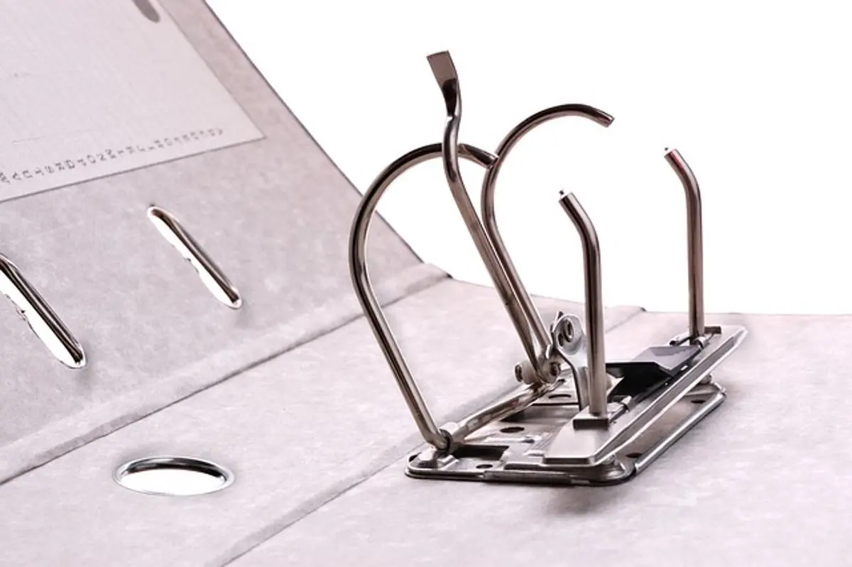 binder-folder-missing-files