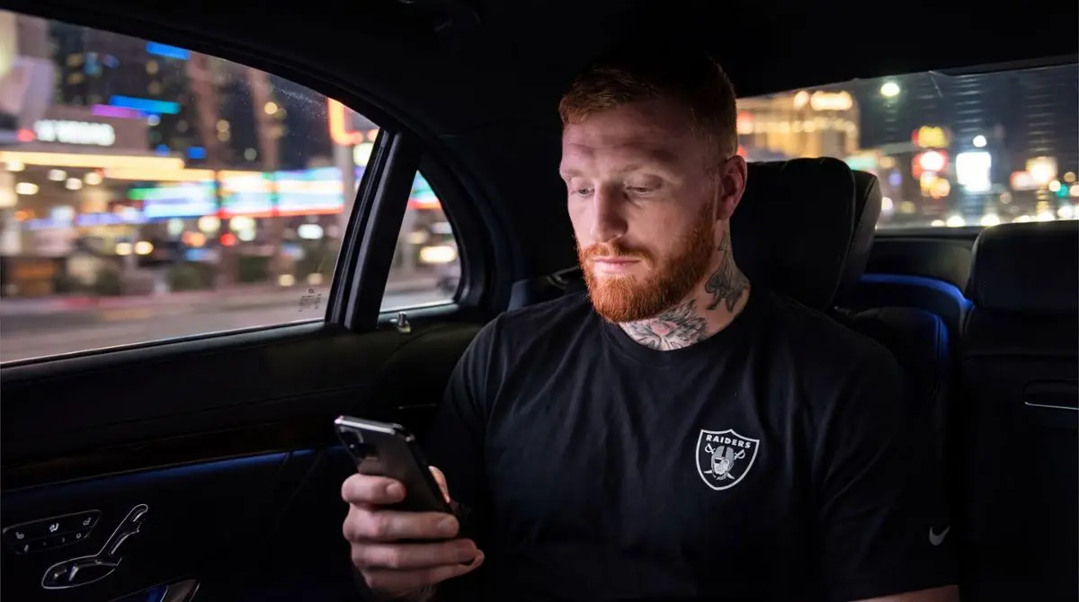 Maxx Crosby NFL athlete