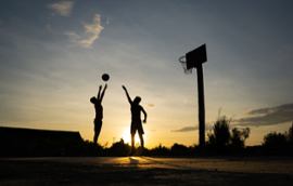 basketball-two-players