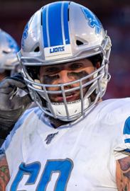 Taylor_Decker_(cropped)_(cropped)