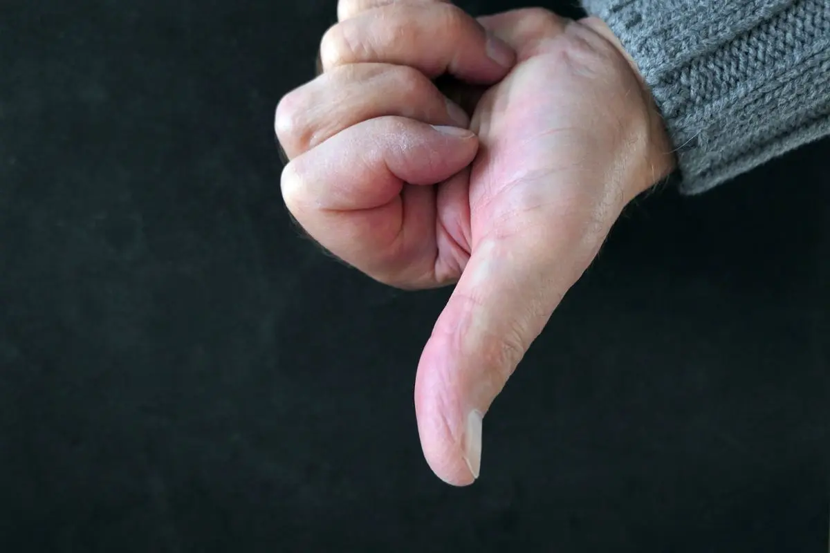 thumb-down-gesture