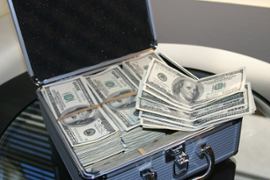money-us-100-dollar-bills