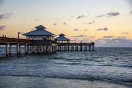 florida-beach-and-pier