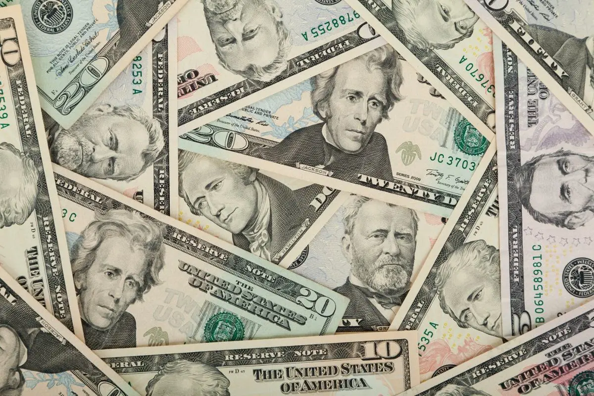 money-us-dollars