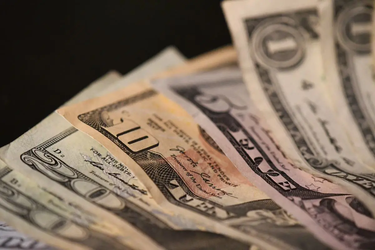 money-us-dollars