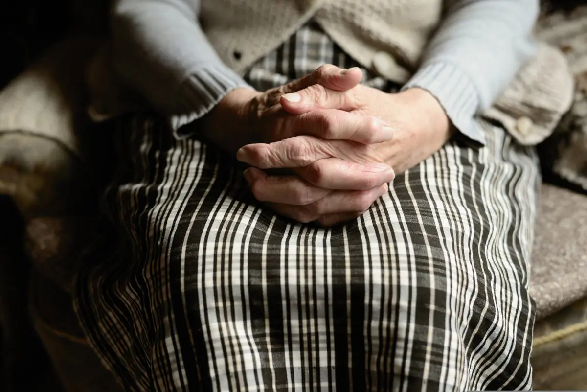 grandmother-hands