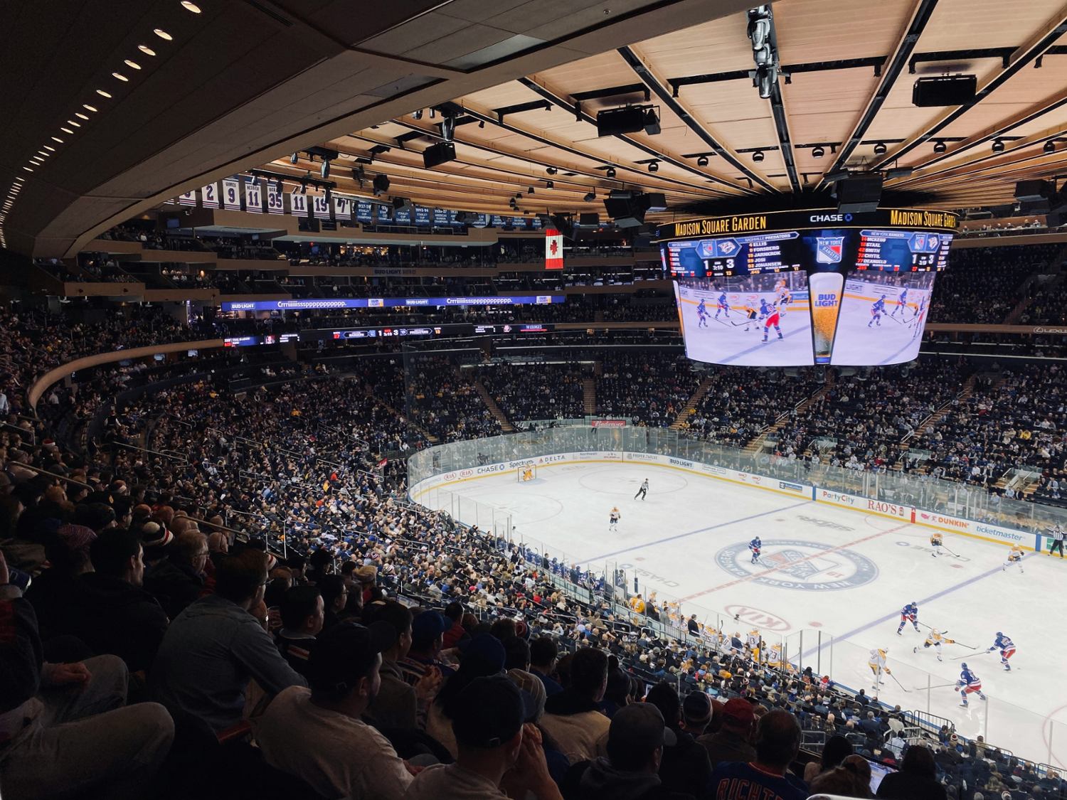 NHL Game at Madison Square Garden, New York, United States / Credit: UNSPLASH