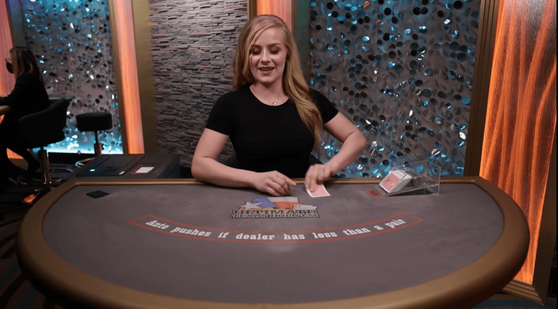 Canadian live poker players enjoy Ultimate Texas Hold’em