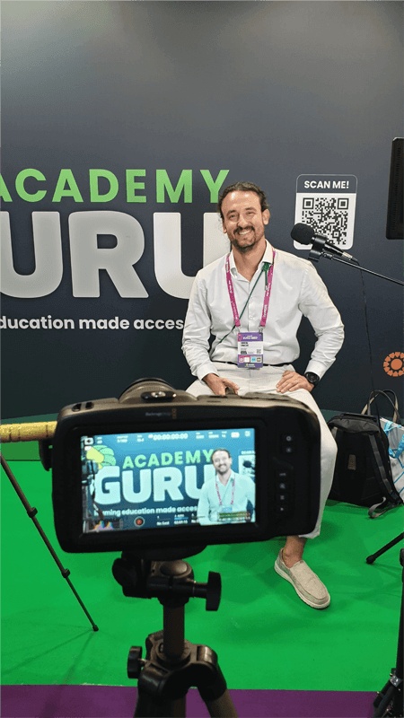Academy3