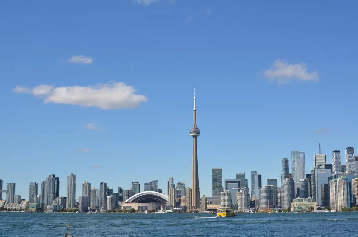 toronto-canada-cityscape