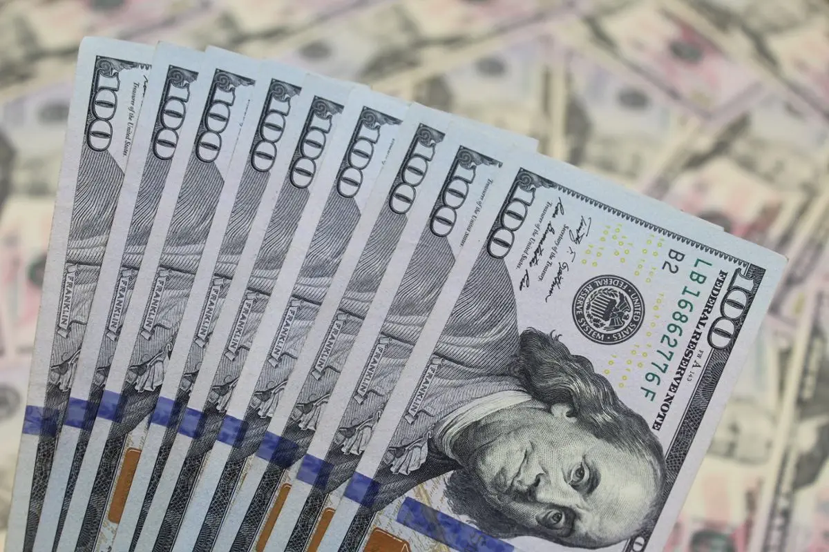 money-us-100-dollar-bills