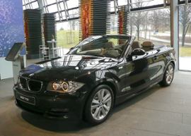 bmw-convertible-on-display