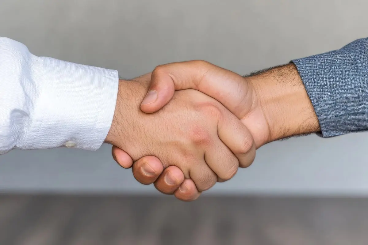 business-handshake