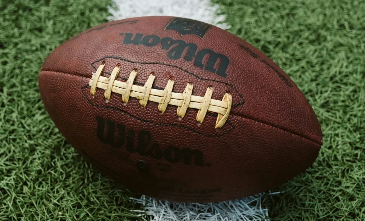 football-on-field-line