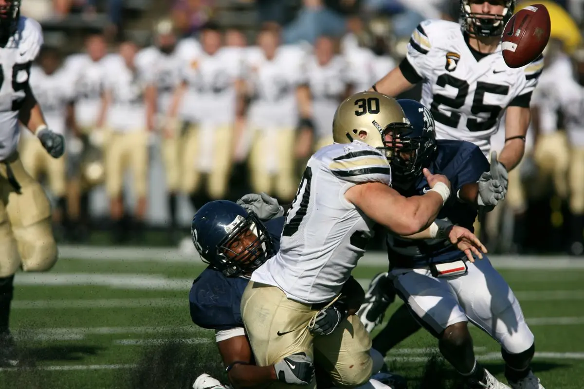 american-football-fumble