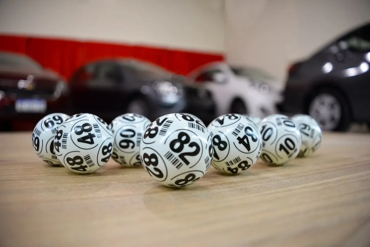 lottery-balls-and-lottery-games