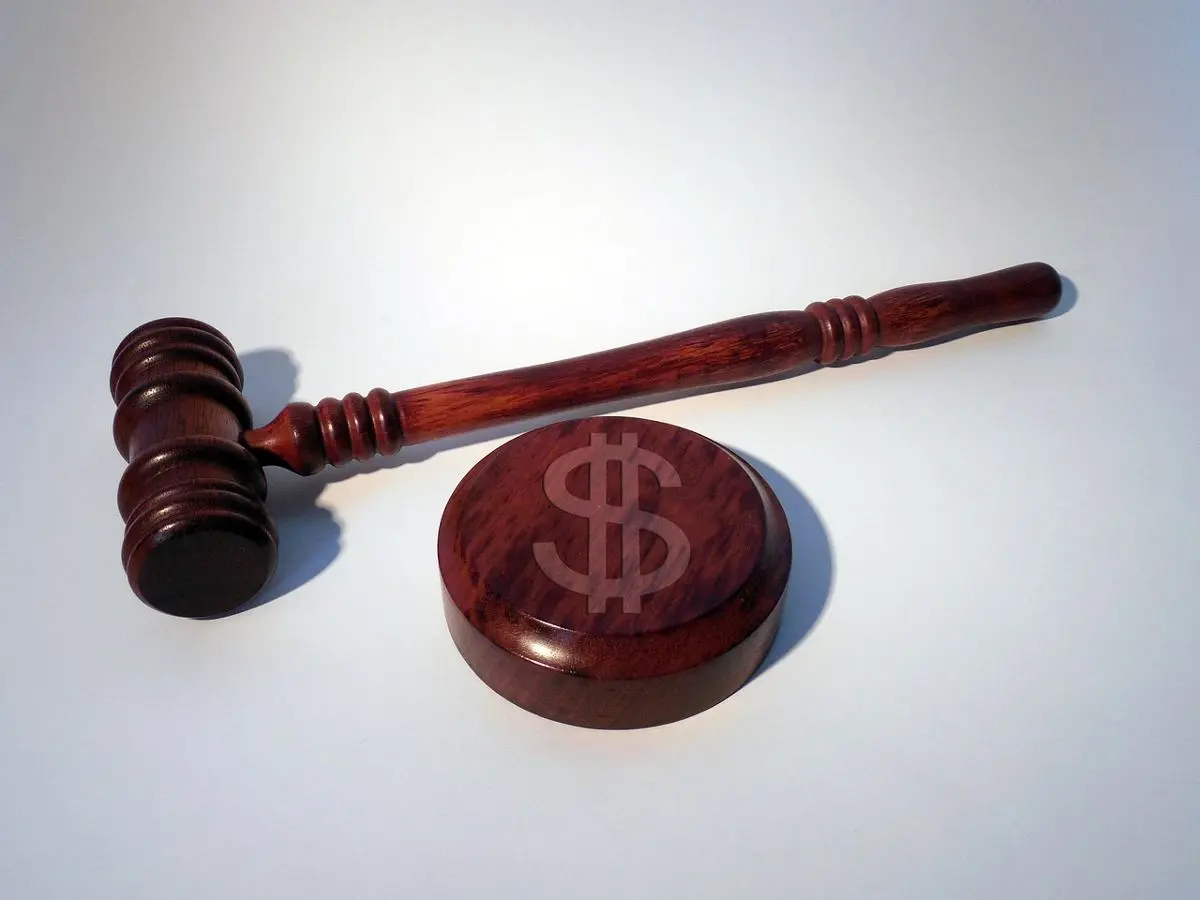 wooden-judicial-hammer