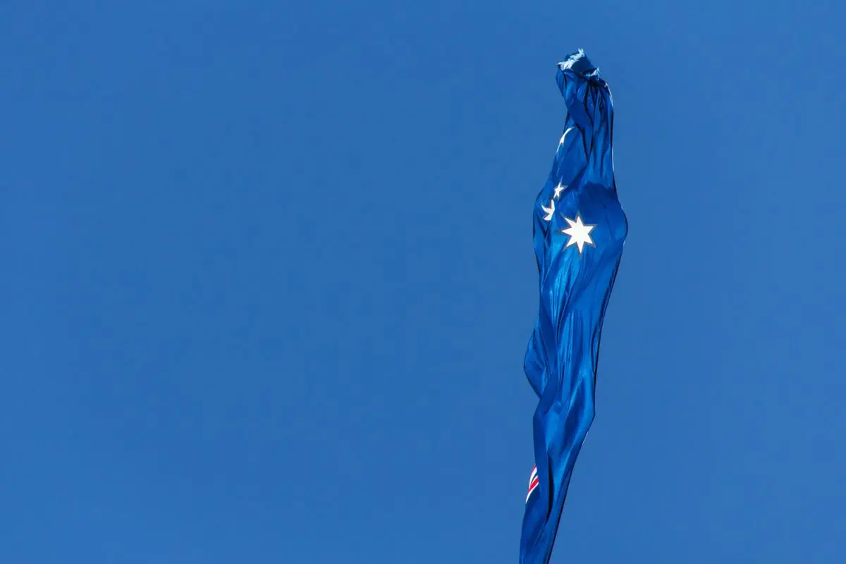 australian-flag-in-the-air