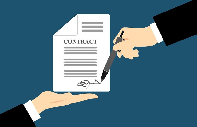 hands-signing-contract
