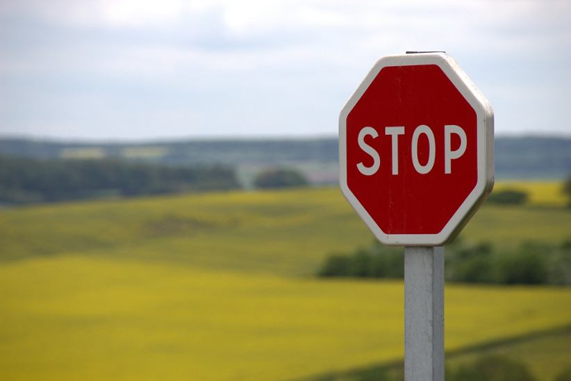 stop-sign-on-a-field