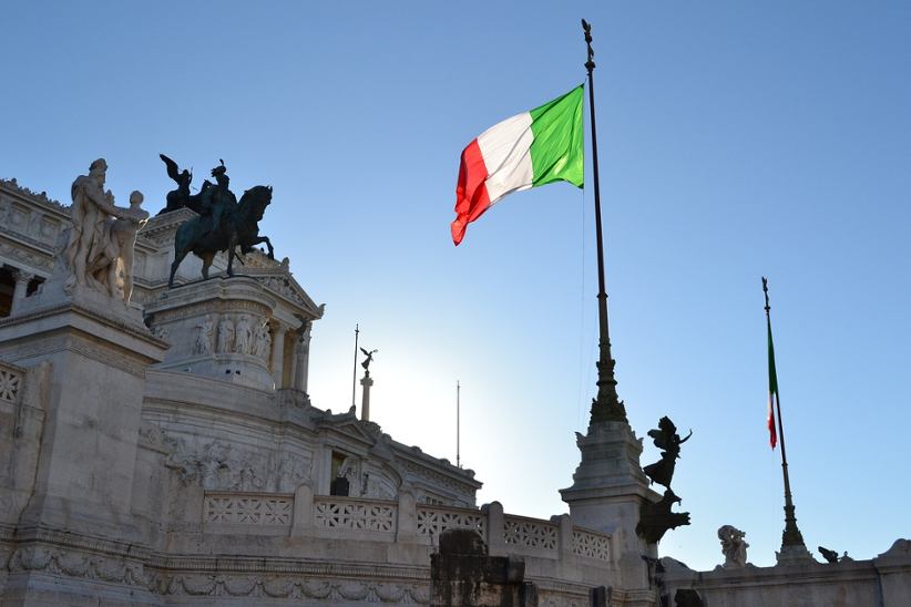 italian-palace-flag