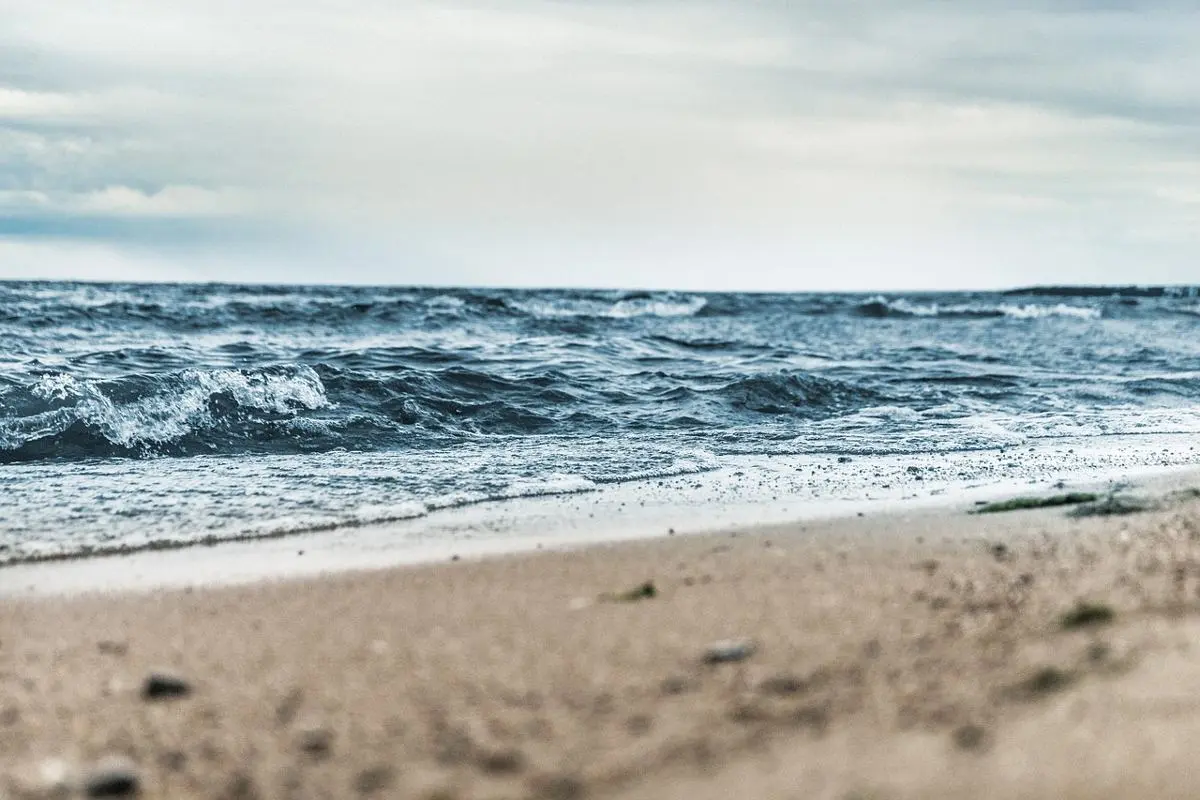 beach-sea-landscape-photo