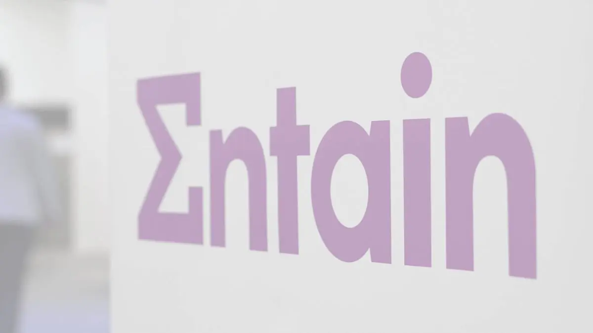 Entain official company logo.