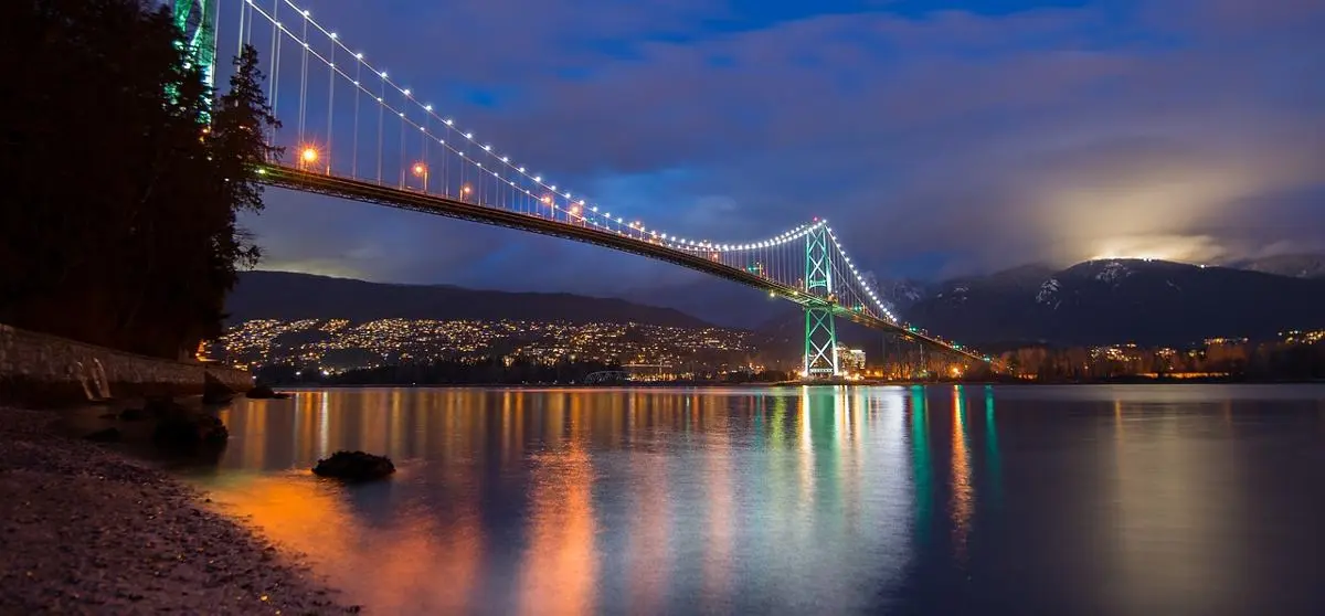 british-columbia-cityscape-bridge