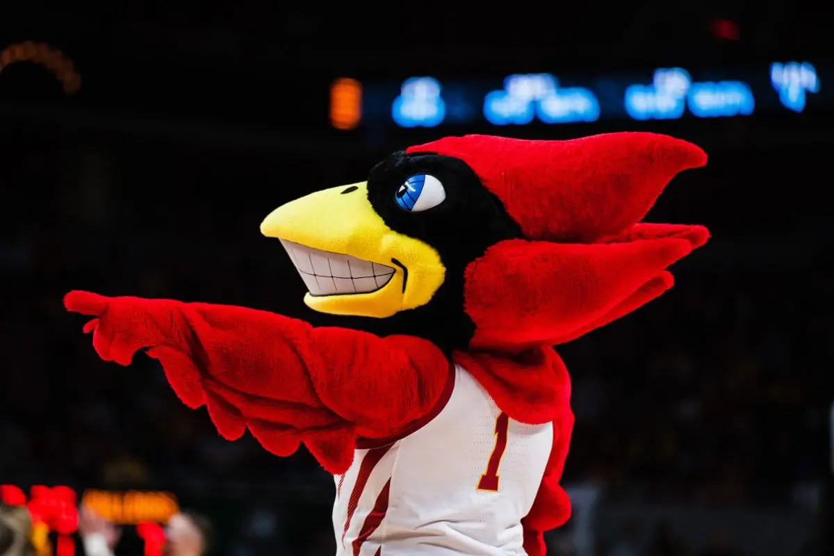 Iowa state mascot college teams.