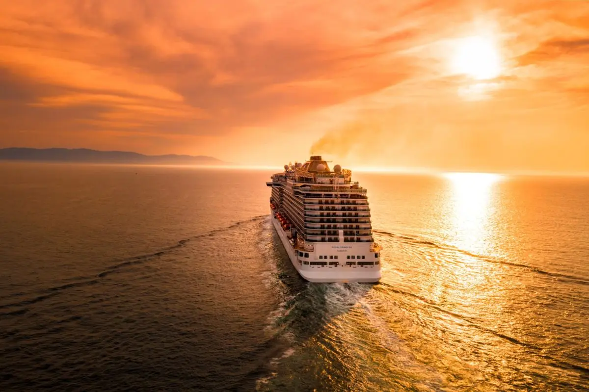 Cruise ship.