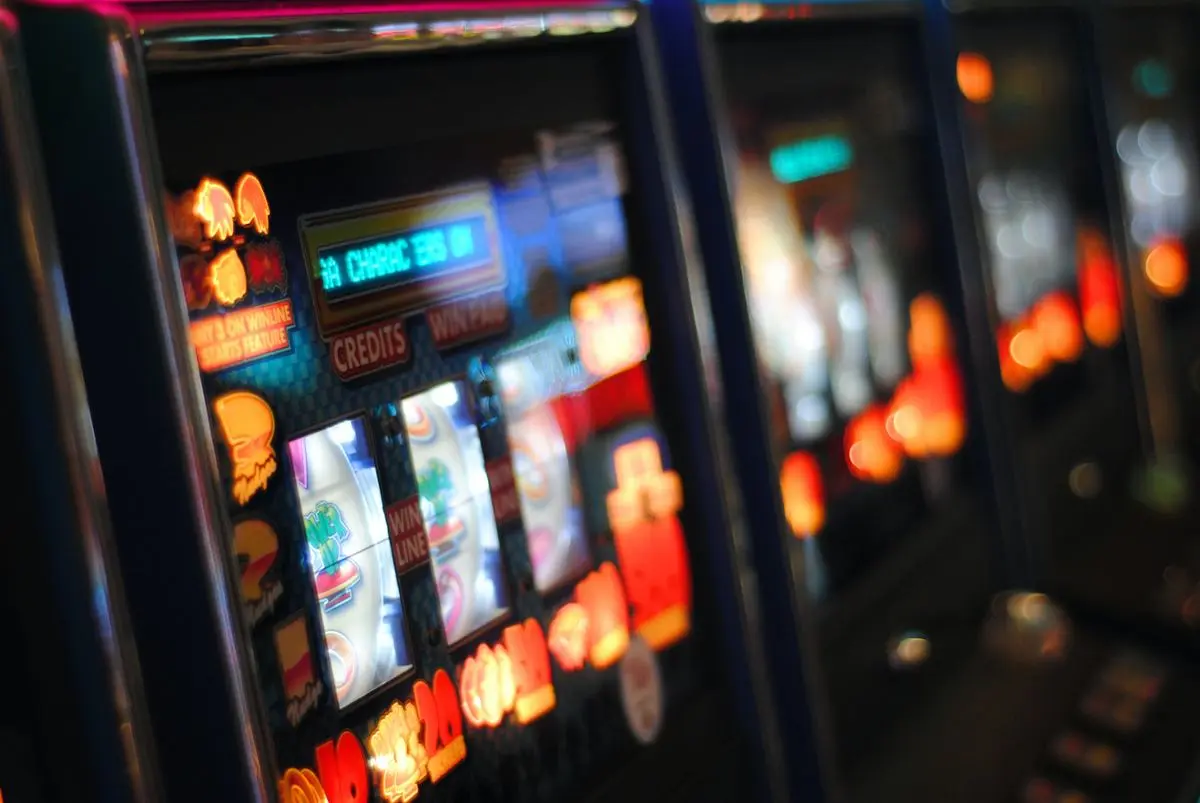 slot-machines-close-up-photo