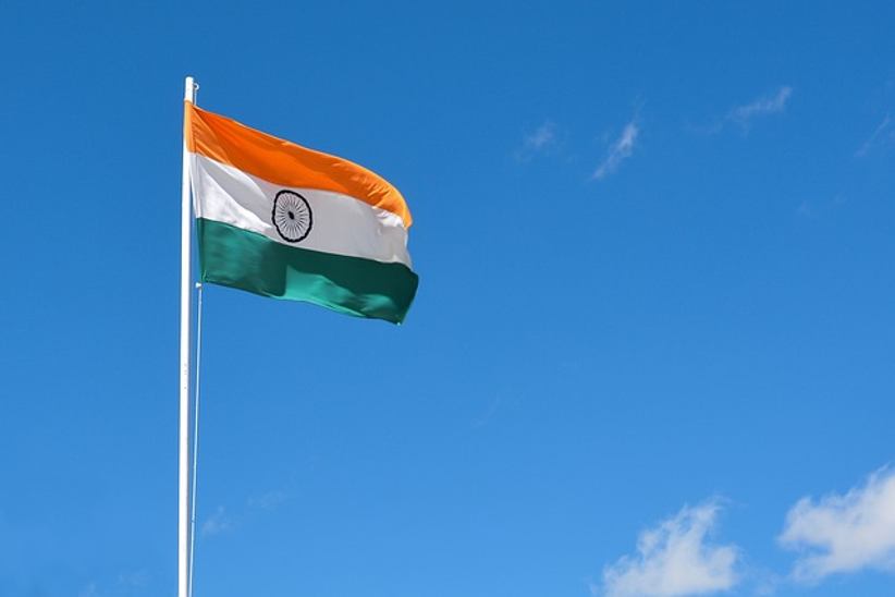 indian-flag-on-a-pole