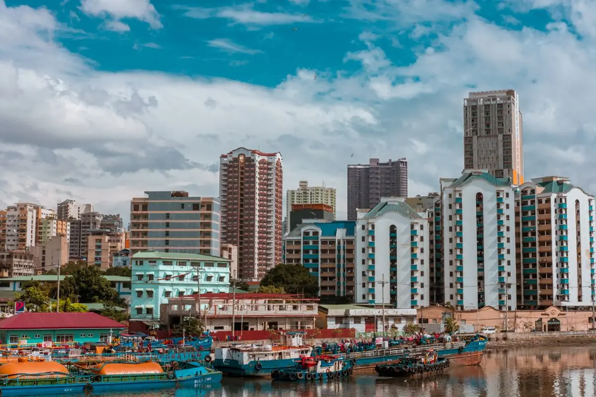 manilla-philippines-cityscape