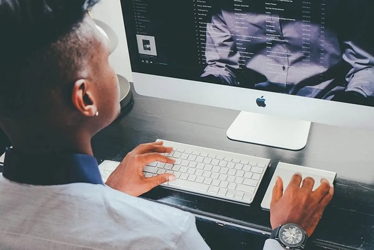 businessman-in-front-of-a-computer