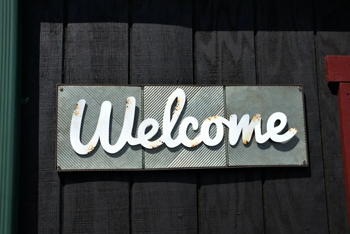 Welcome sign