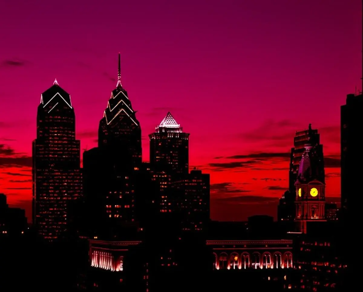 philadelphia-pennsylvania-cityscape