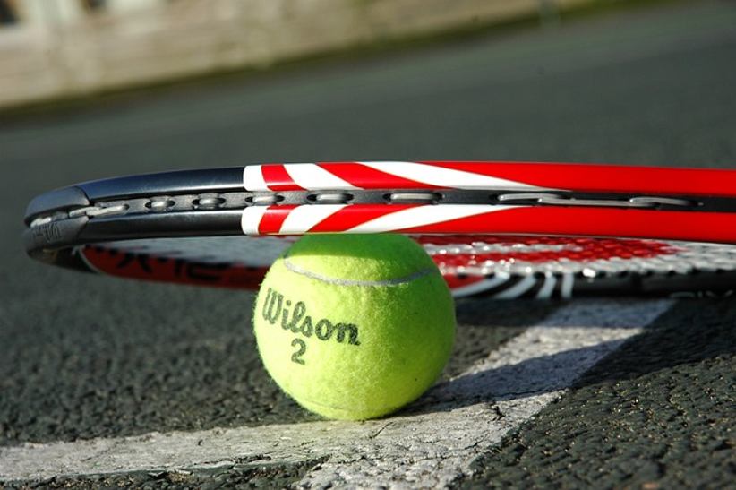 tennis-ball-and-racket