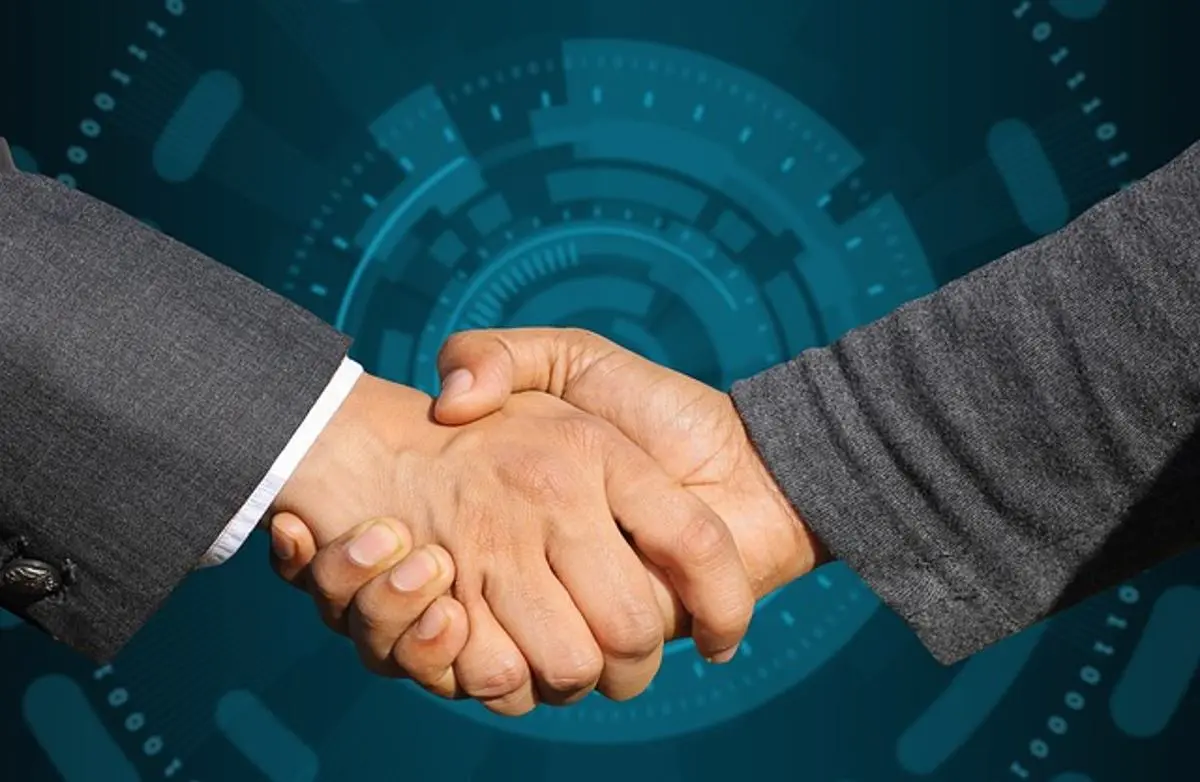 businessmen-handshake