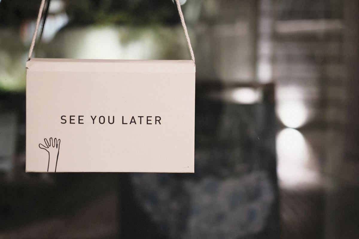 A note saying see you later.