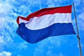 dutch-flag-on-a-pole