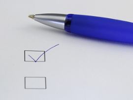 paper-pen-and-checklist