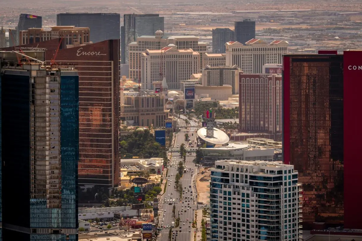 las-vegas-strip-from-the-strat